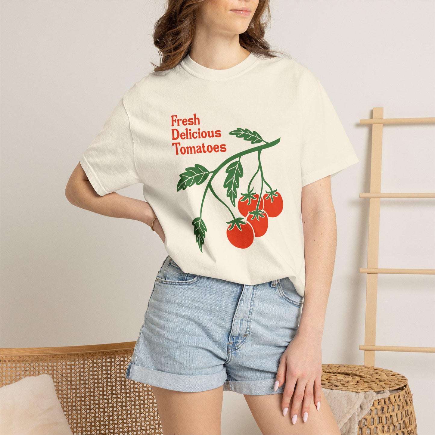 Fresh Delicious Tomatoes Tomato Vine Red Green Produce Tee Fdt (1)
