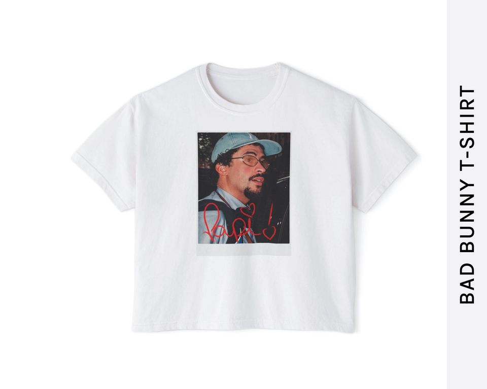 Vintage Bad Bunny Portrait Women's Boxy Tee, Debi Tirar Mas Fotos Merch