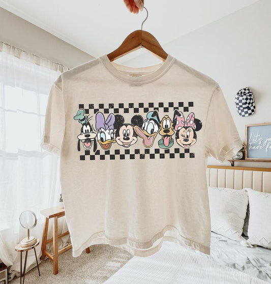 boxy cropped comfort colors mouse friends shirt - mouse and friends - family trip - summer shirts girls best day ever shirt happiest place