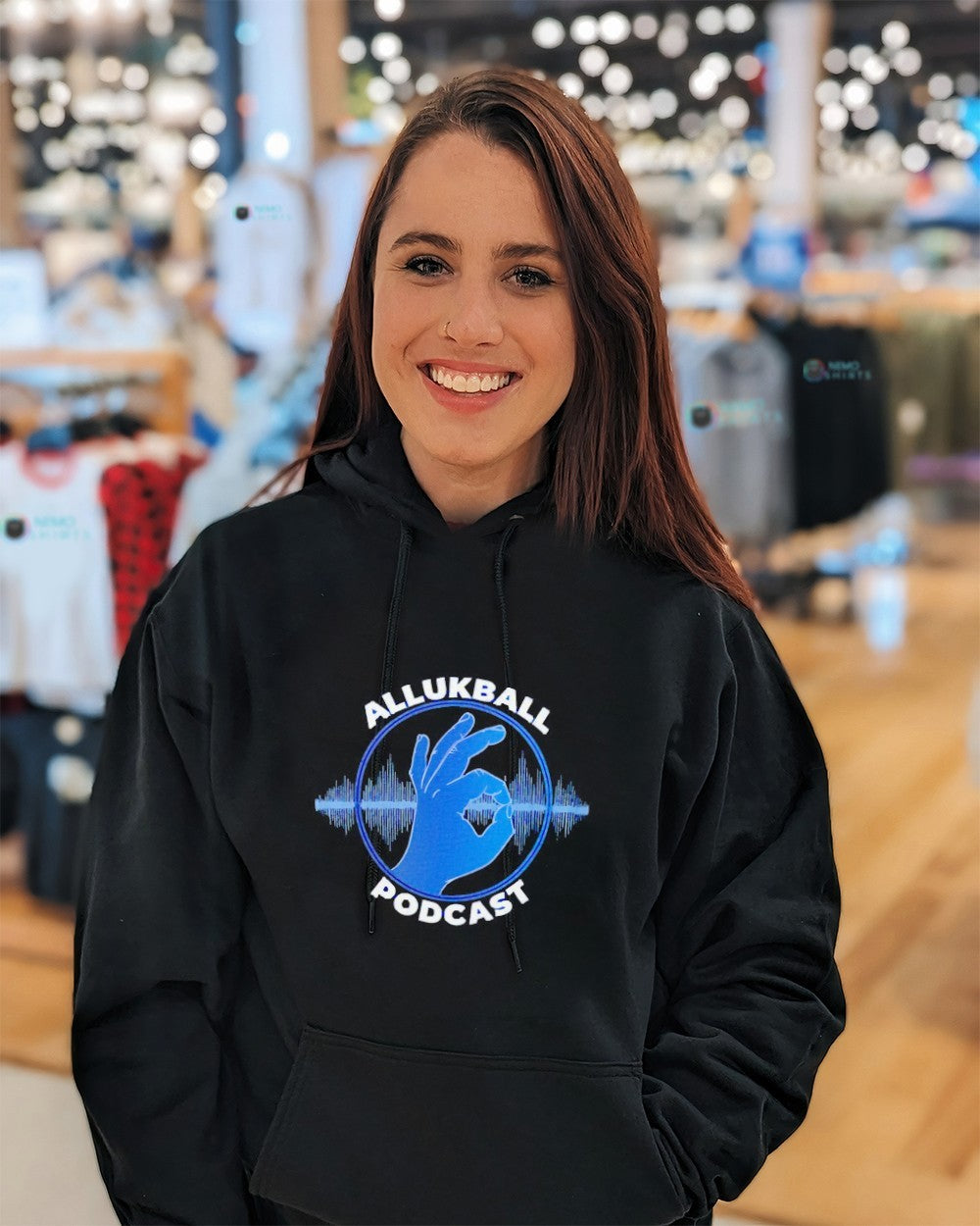 Allukball pdcast shirt