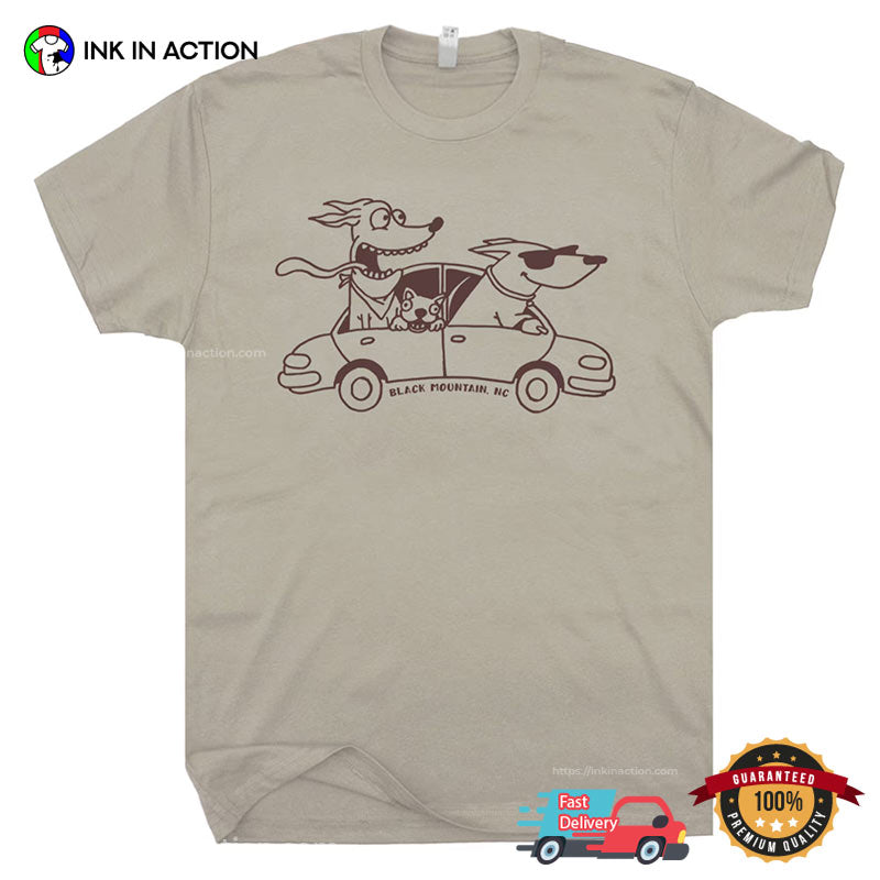 Dog Road Trip Funny Dogs Car T-shirt