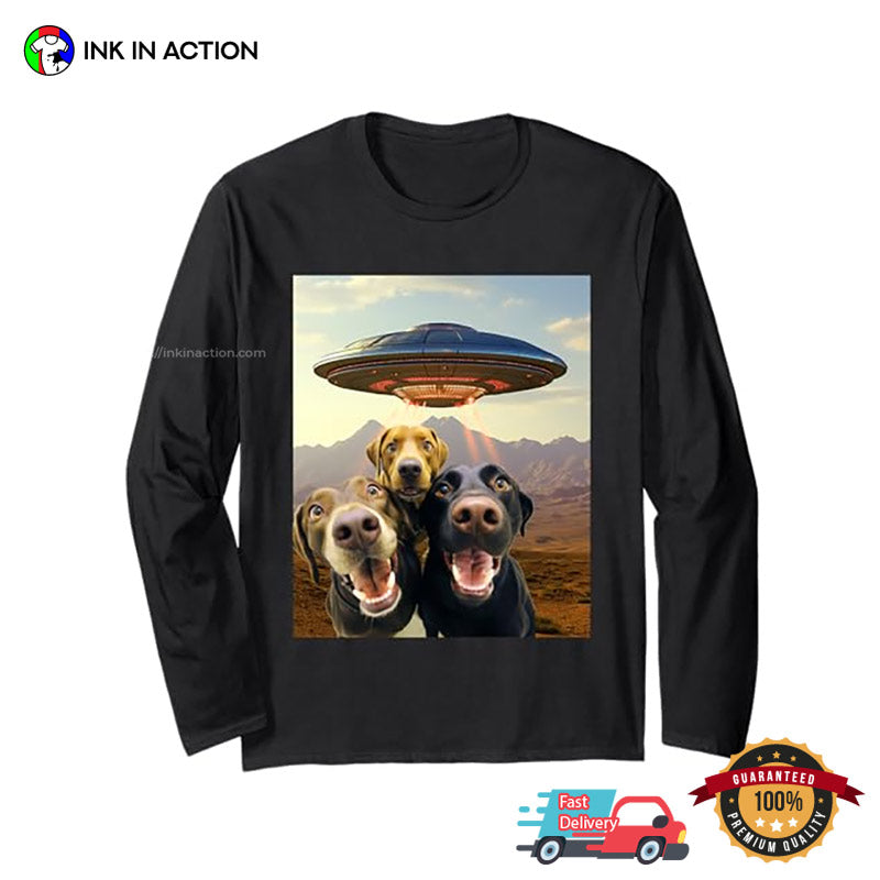 Dogs Taking Selfie With UFO Funny Alien Puppy Tee
