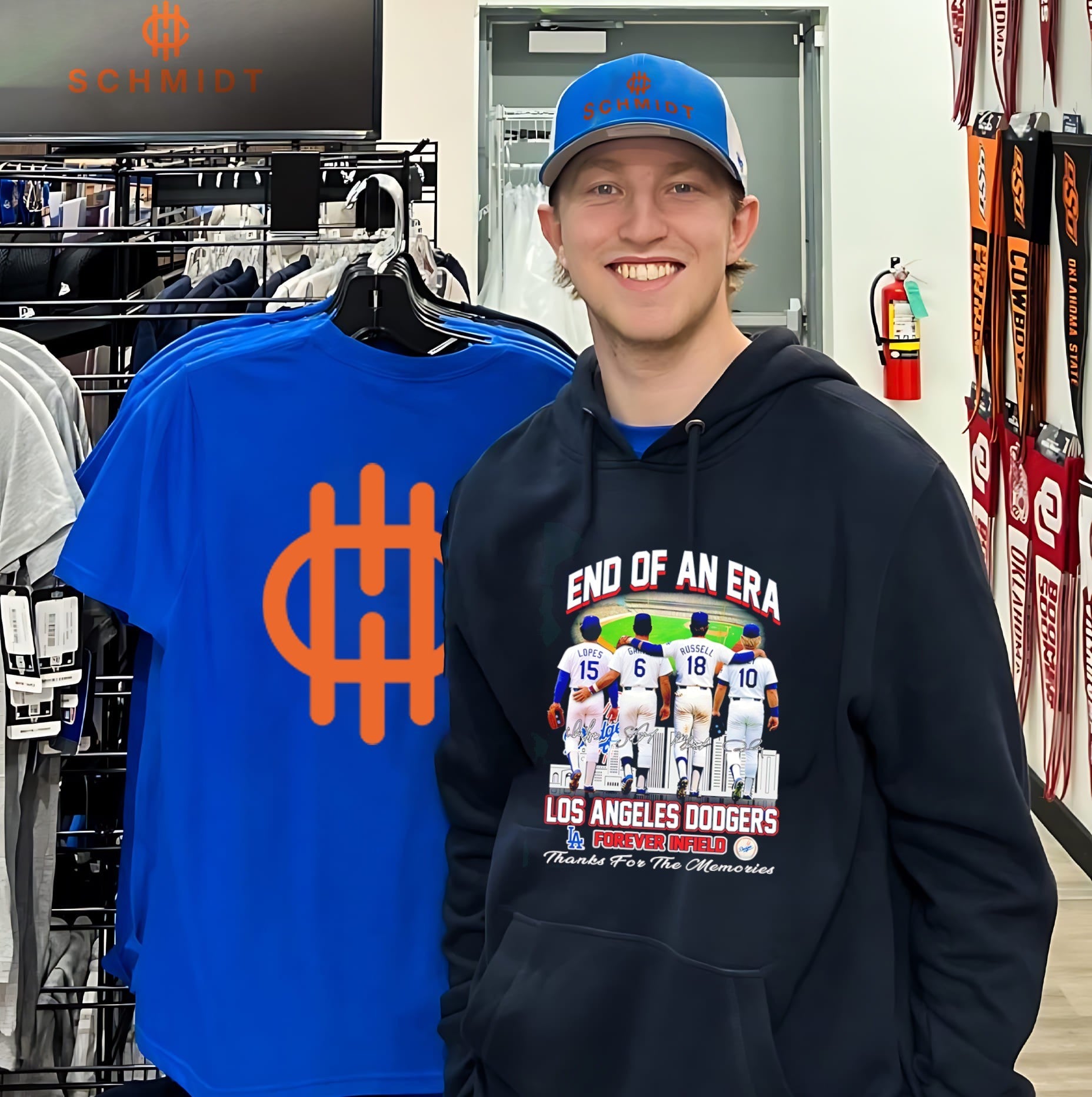 End of an era Los Angeles Dodgers forever infield thanks for the memories shirt