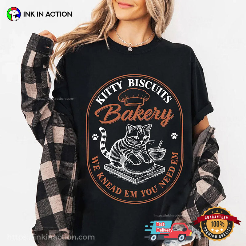 Kitty Biscuits Bakery Funny Cat Baking Comfort Colors T-shirt