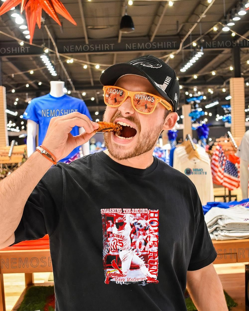 Mark McGwire Smashing the Record St. Louis Cardinals 62nd home run shirt