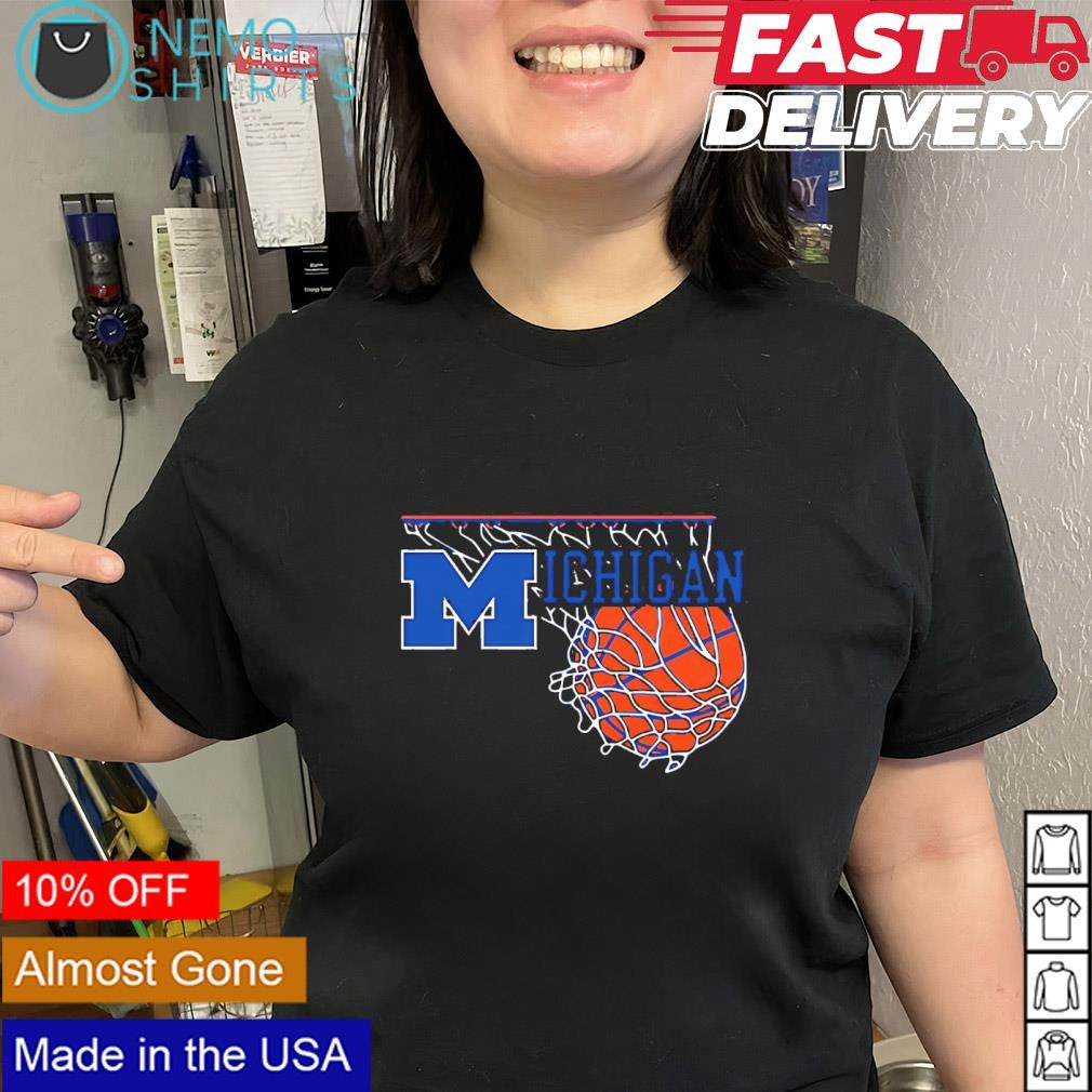Michigan Wolverines basketball vinatge logo shirt