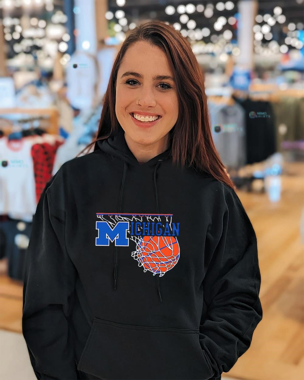 Michigan Wolverines basketball vinatge logo shirt