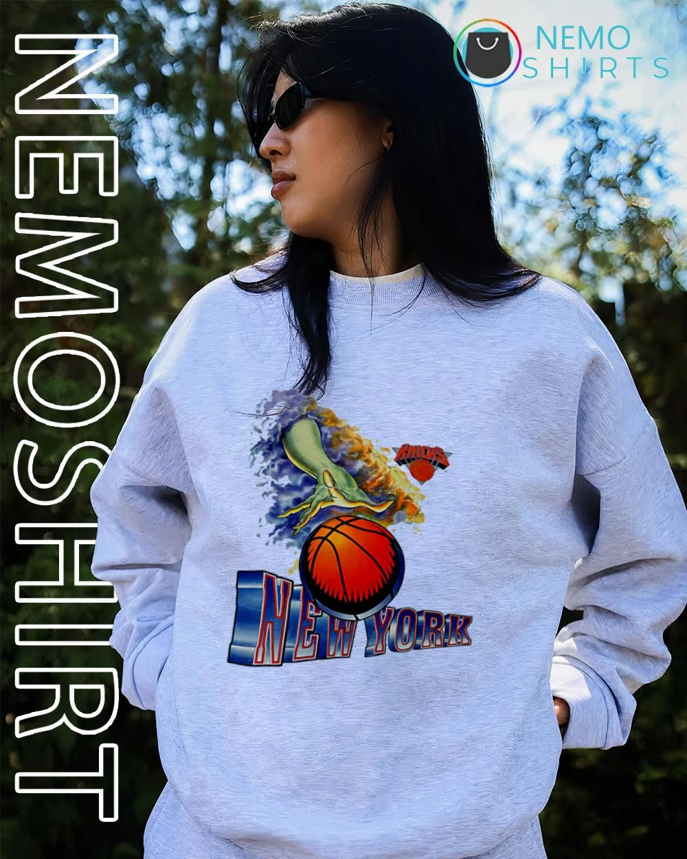 New York Knicks Statue of Liberty alongside the team logo shirt