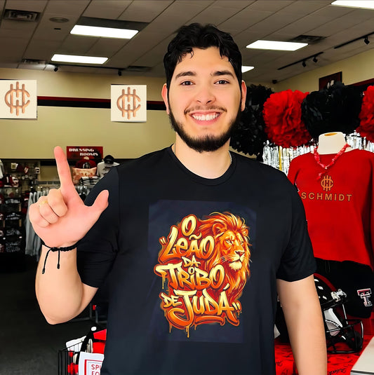 O leao da tribo de juda lion illustration shirt