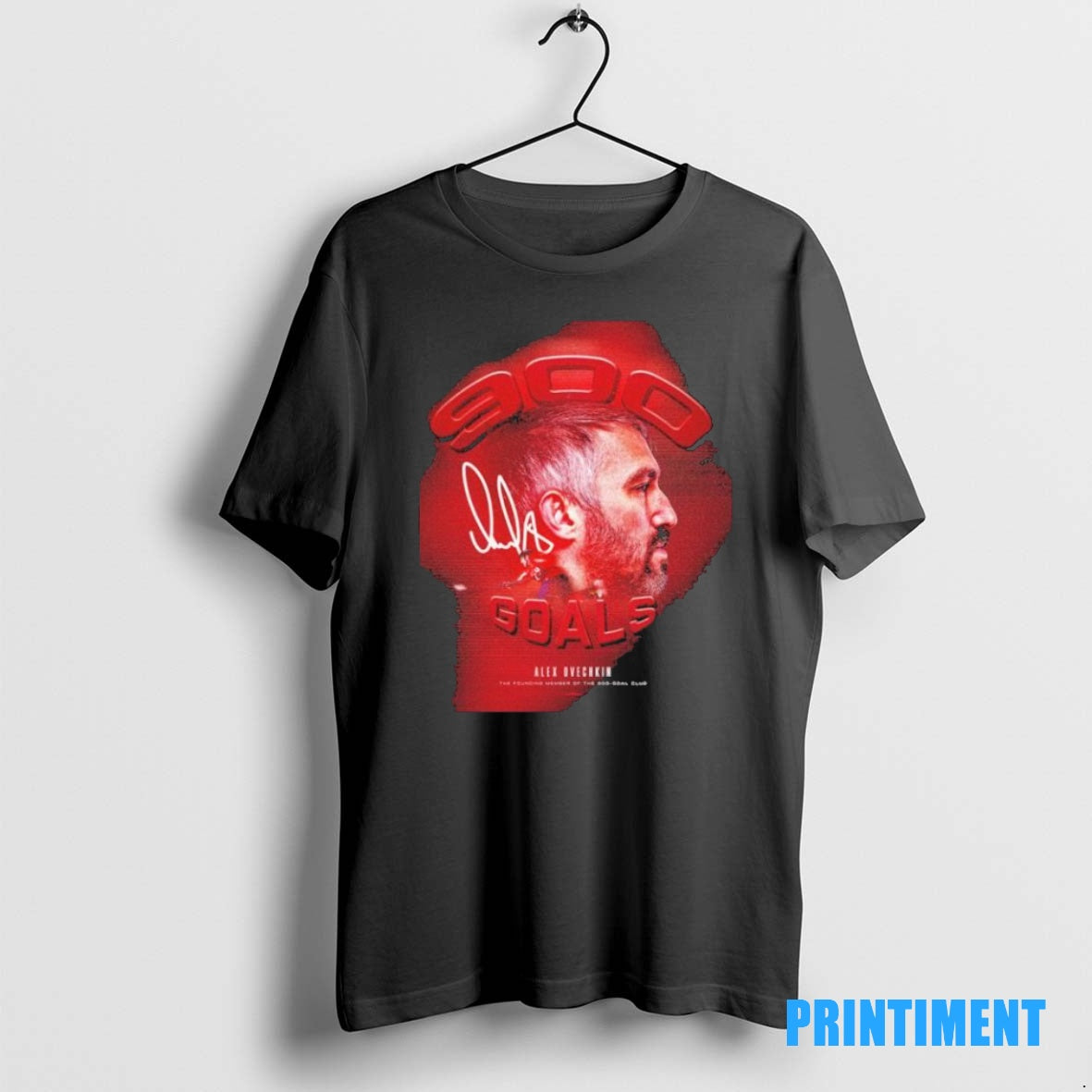 Official Alex Ovechkin The Founding Member Of The 900 Goals Club Tee Sweater