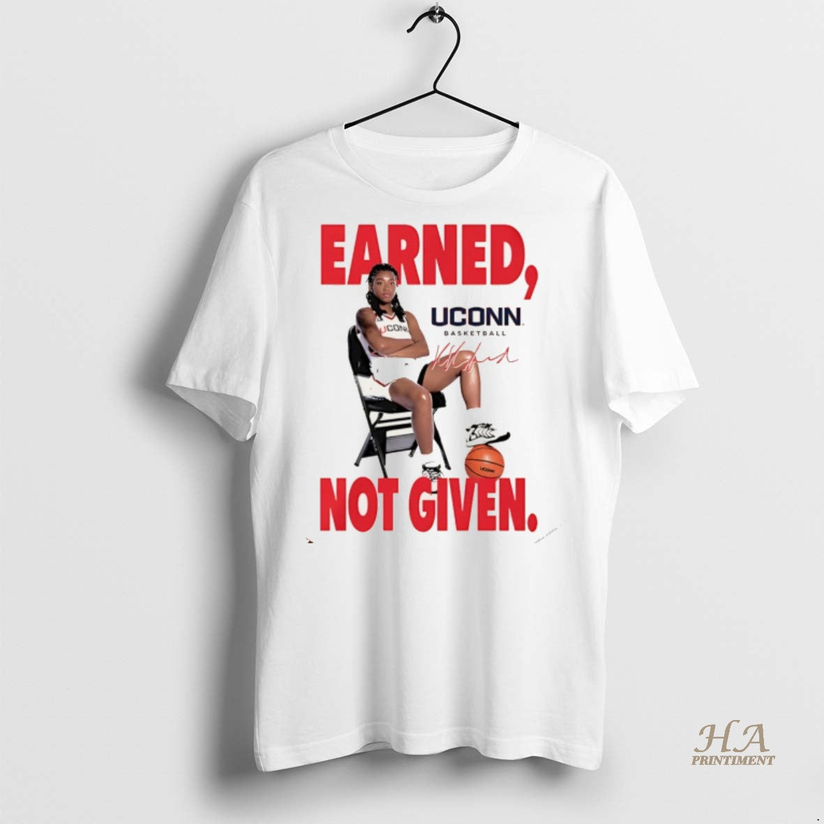 Official Kamorea Arnold Earned Not Given Uconn Huskies Basketball Signature Christmas Shirt