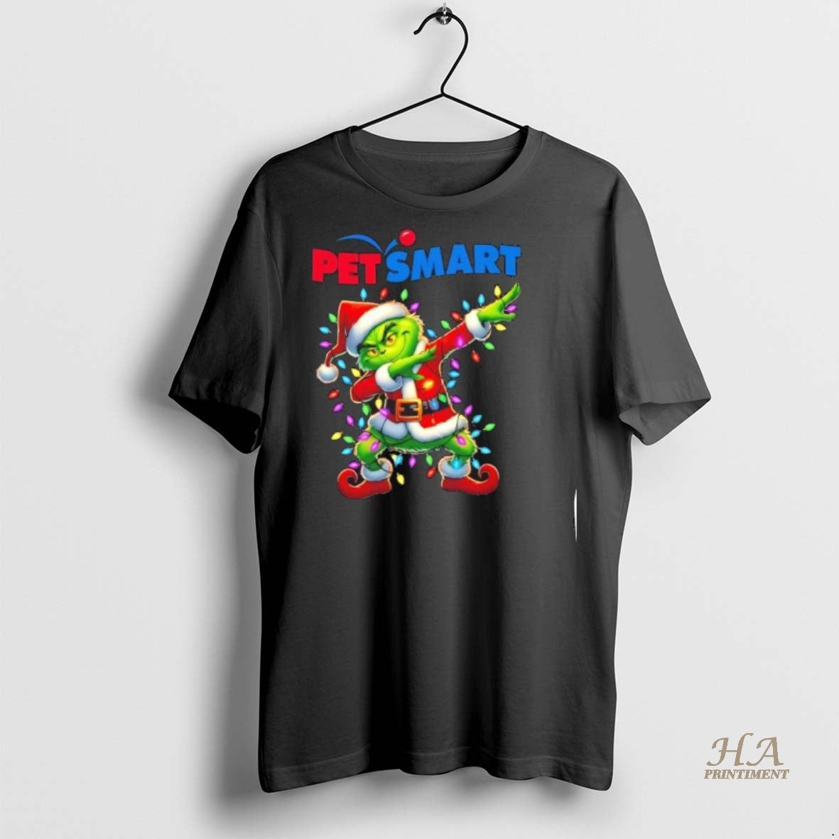 Official Petsmart Grinch Dabbing Merry Christmas Shirt