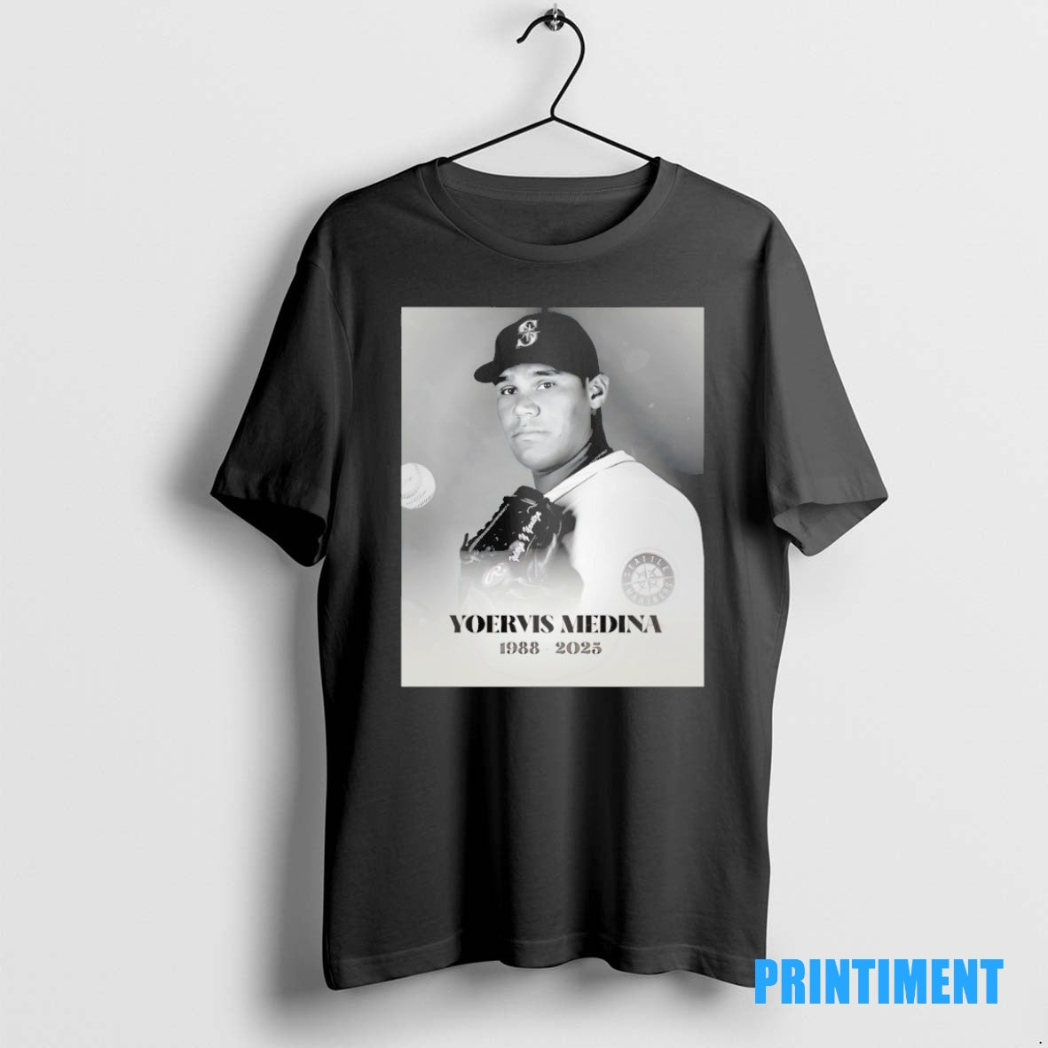 Official Rip Yoervis Medina 1988 2025 Tee Sweater