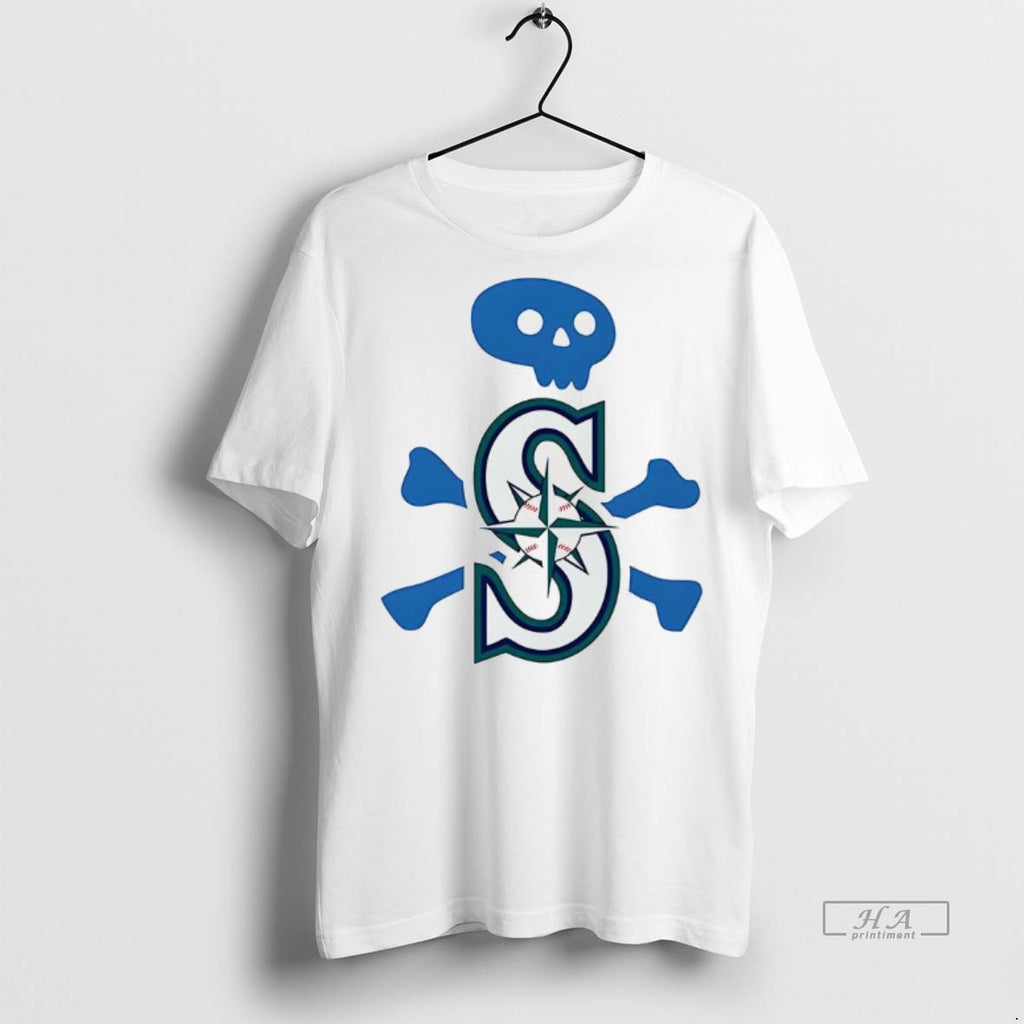 Official Toronto Blue Jays Beat Seattle Mariners Mlb 2025 Skull And Crossbones Shirt