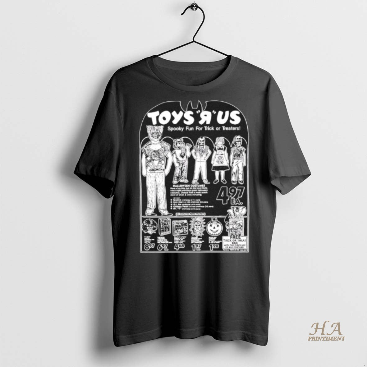 Official Toys R Us Spooky Fun For Trick Or Treaters Halloween Costumes Shirt