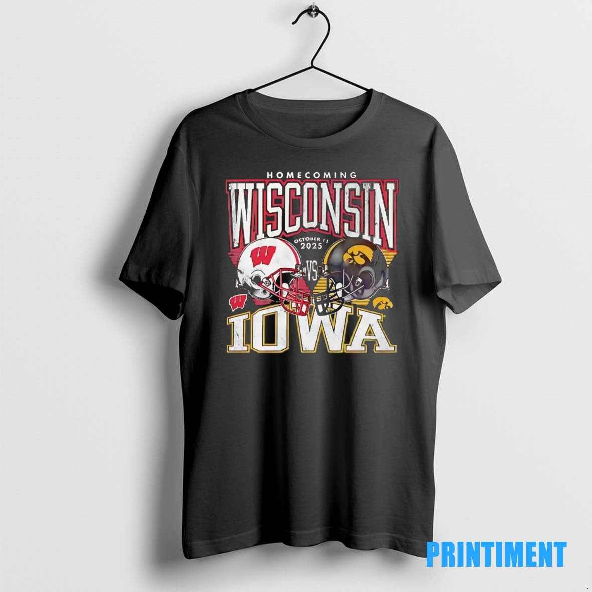 Official Wisconsin Badgers Vs Iowa Hawkeyes Homecoming 2025 Tee Sweater