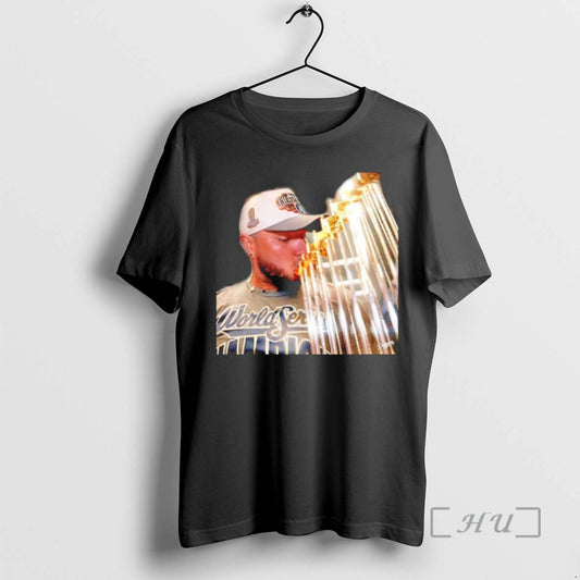 Officials 2025 World Series Champions Los Angeles Dodgers Photo Premium T Shirt Sweater