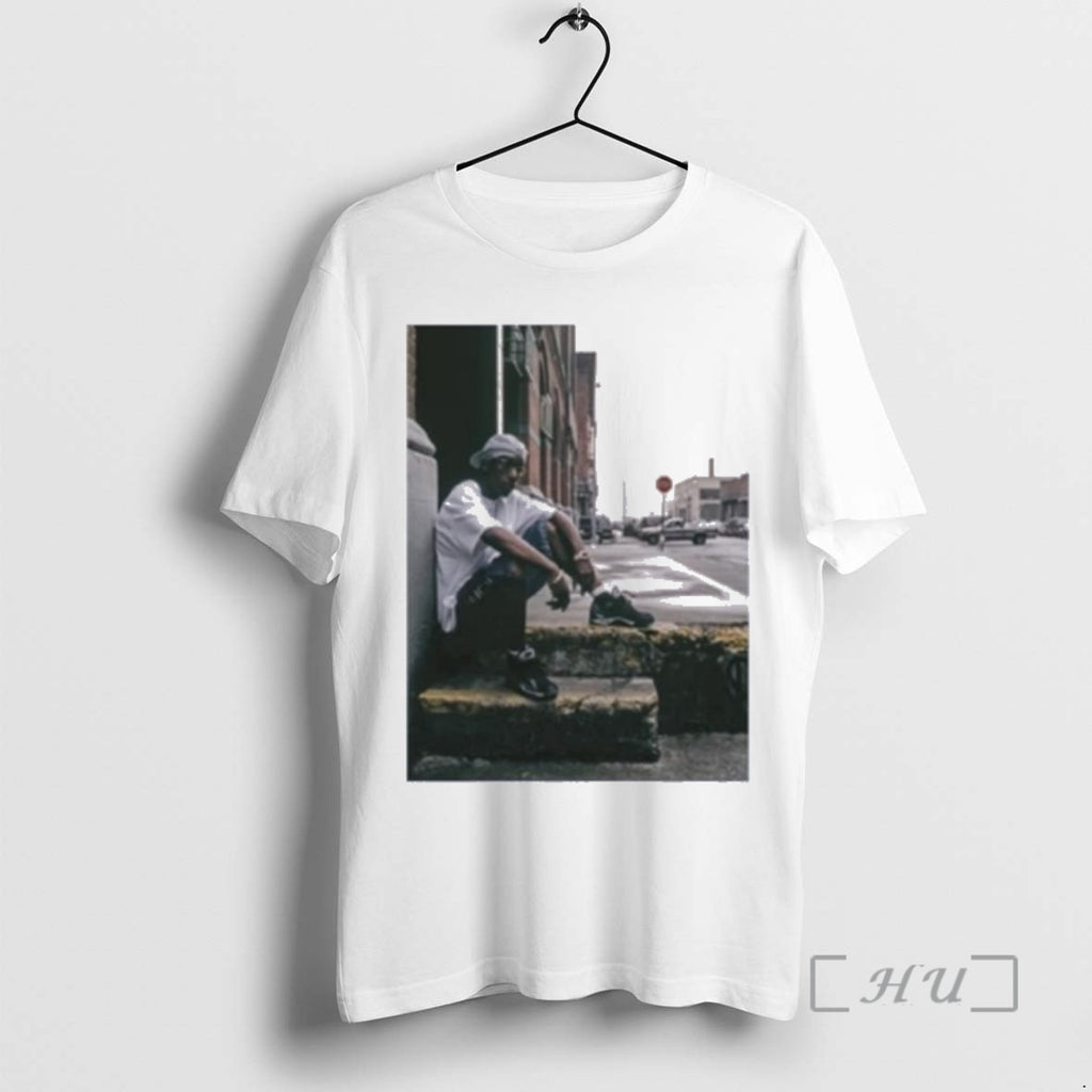 Officials Big L Return Of The King T Shirt Sweater