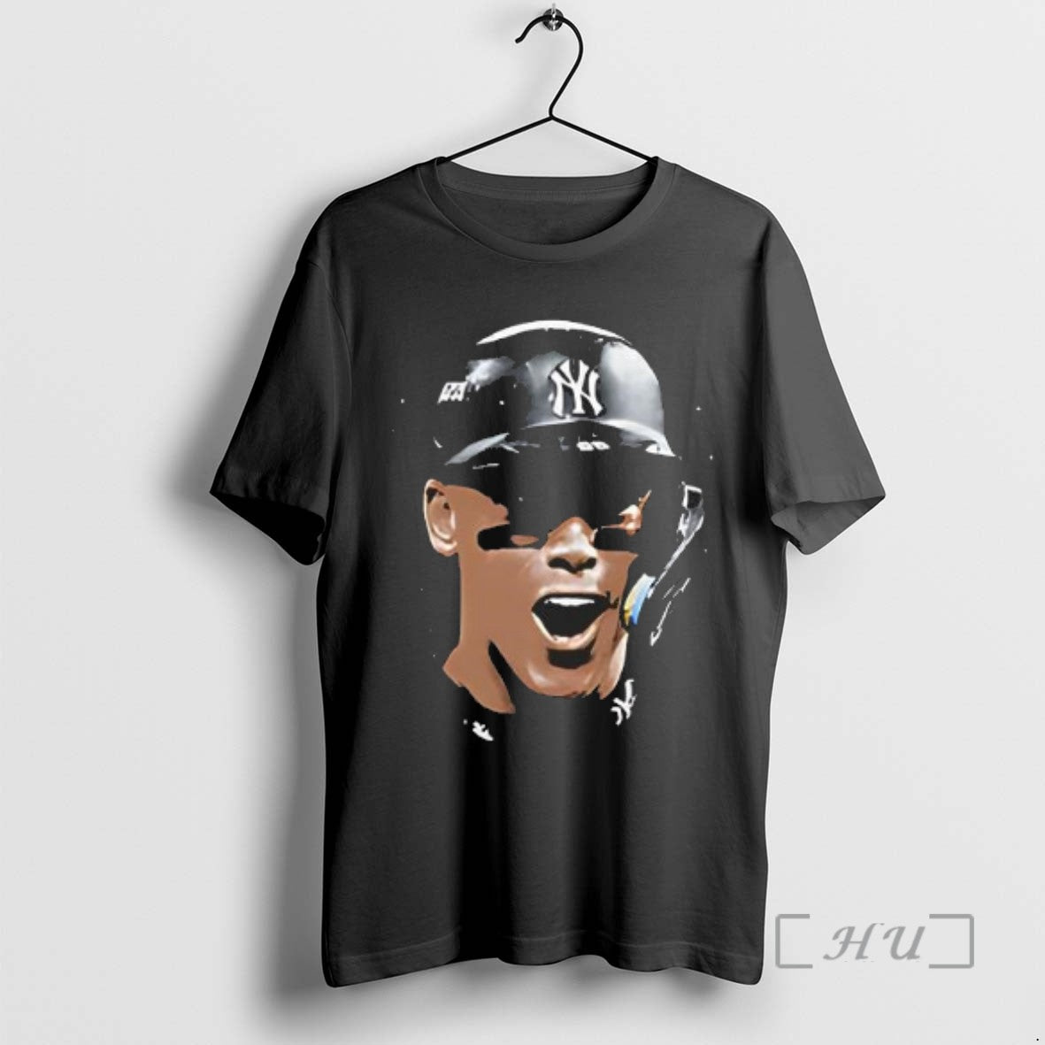 Officials Big Face Aaron Judge Scream Ny Yankees Tee Shirt Sweater
