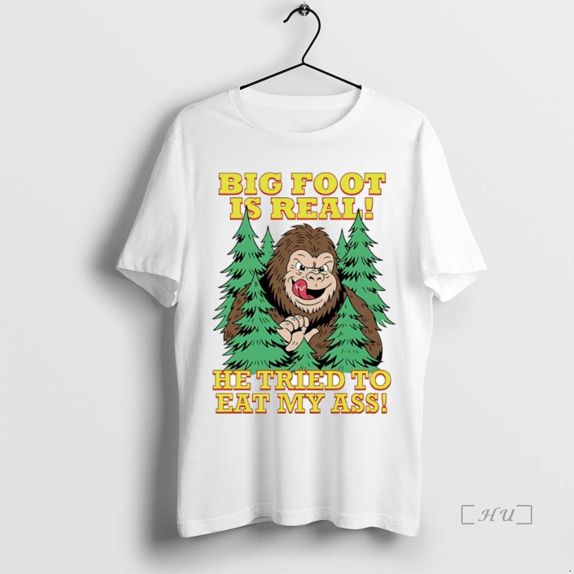 Officials Big Foot Is Real He Tried To Eat My Ass Circle Premium T Shirts