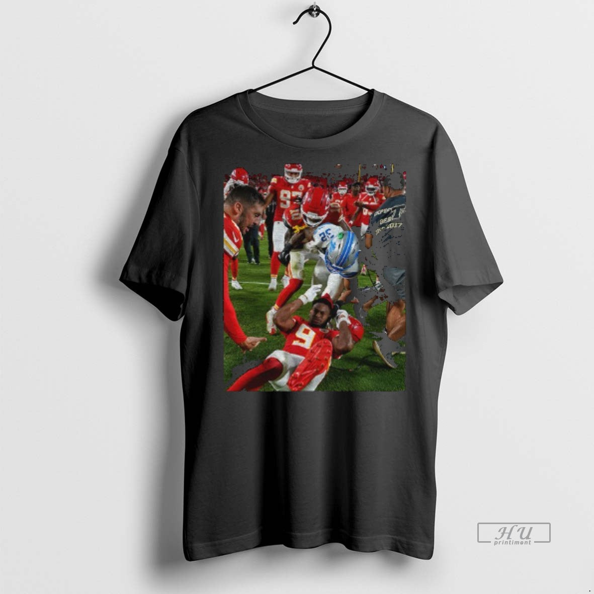 Officials Brian Branch With Juju Smith Schuster Detroit Lions Vs Chiefs Graphic Tee Shirt Sweater