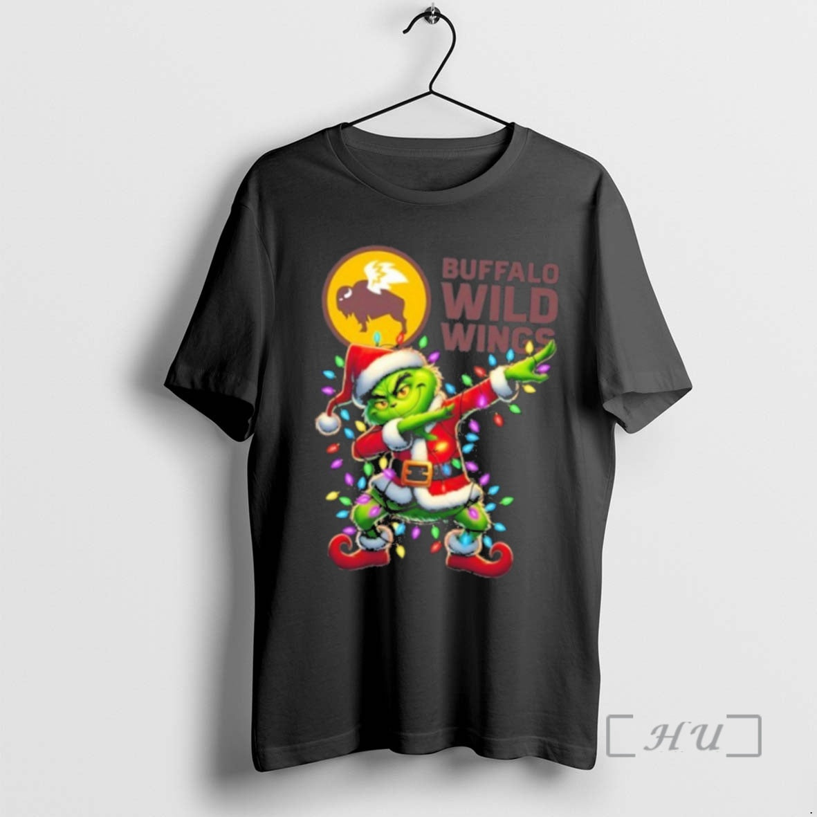 Officials Buffalo Wild Wings Logo X Grinch Dabbing Light Christmas T Shirt Sweater
