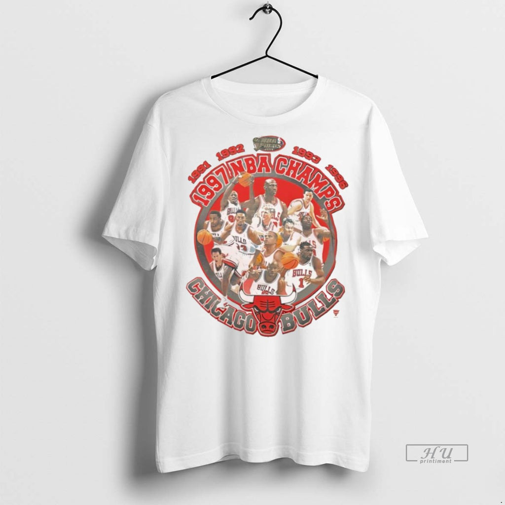 Officials Chicago Bulls 1997 Nba Champions Teams Logo Tee Shirt Sweater