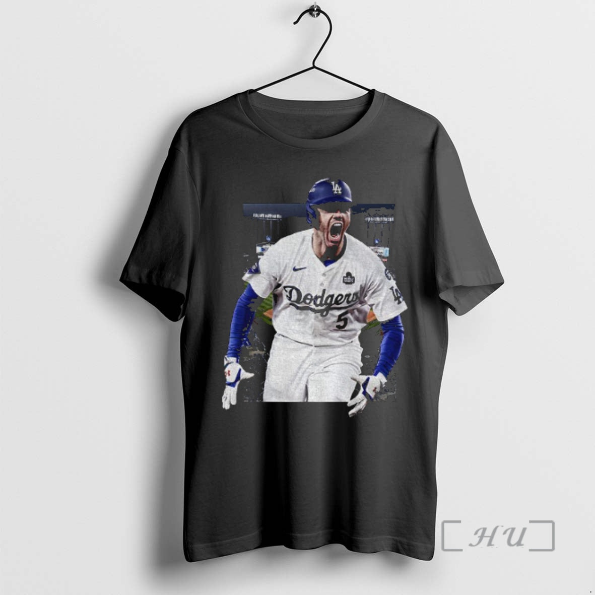Officials Freddie Freeman Los Angeles Baseball Screaming Photo Premium T Shirt Sweater