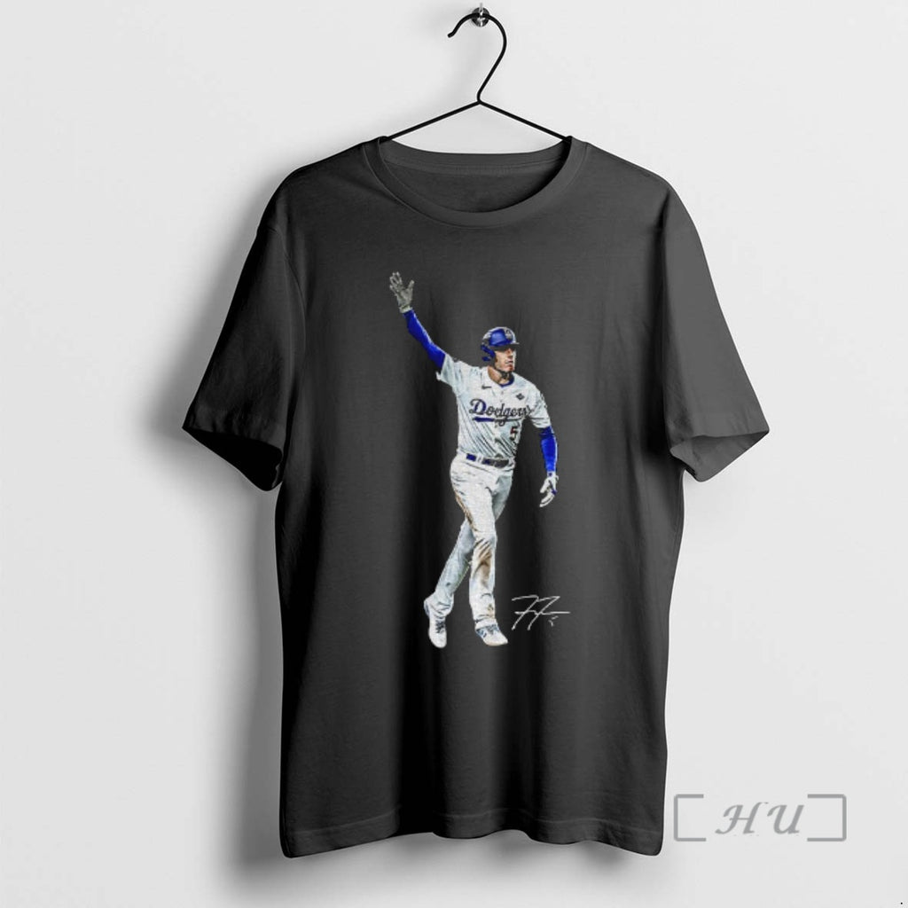 Officials Freddie Freeman Posing Los Angeles Dodgers Walk Off Baseball Mlb Signature T Shirt Sweater