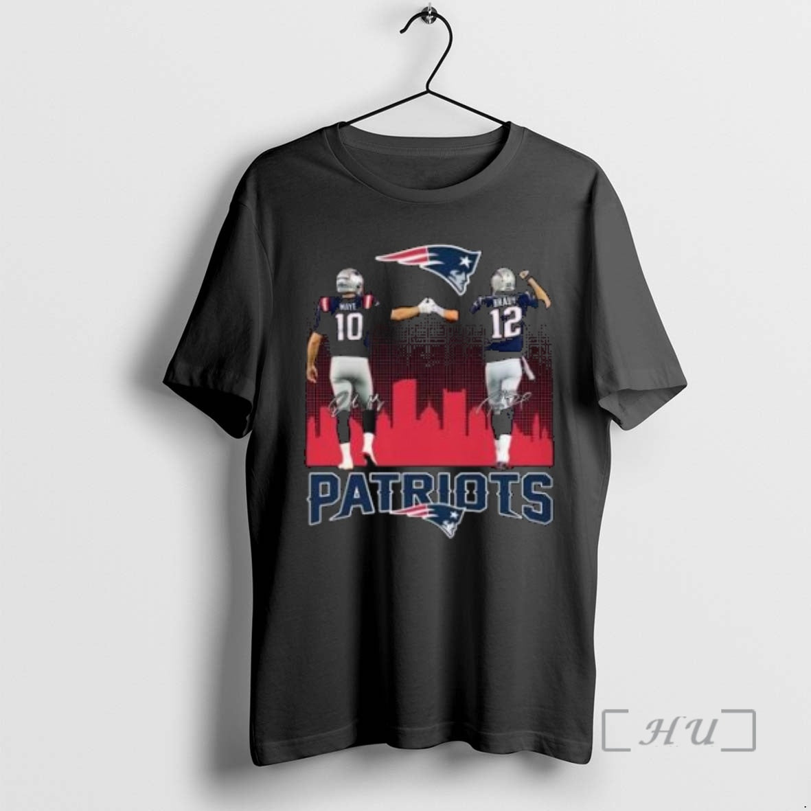 Officials Maye And Brady Patriots Graphic Signature 2025 Premium T Shirt Sweater