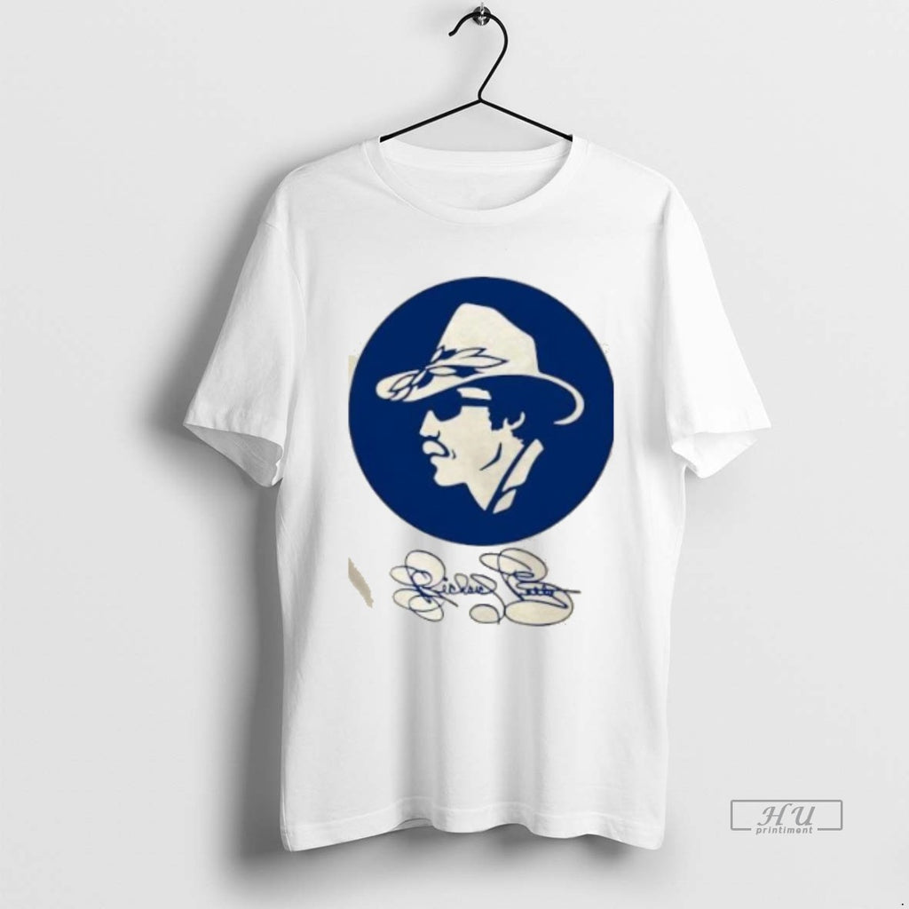 Officials Richard Petty Dodge Magnum Signature Graphic Tee Shirt Sweater