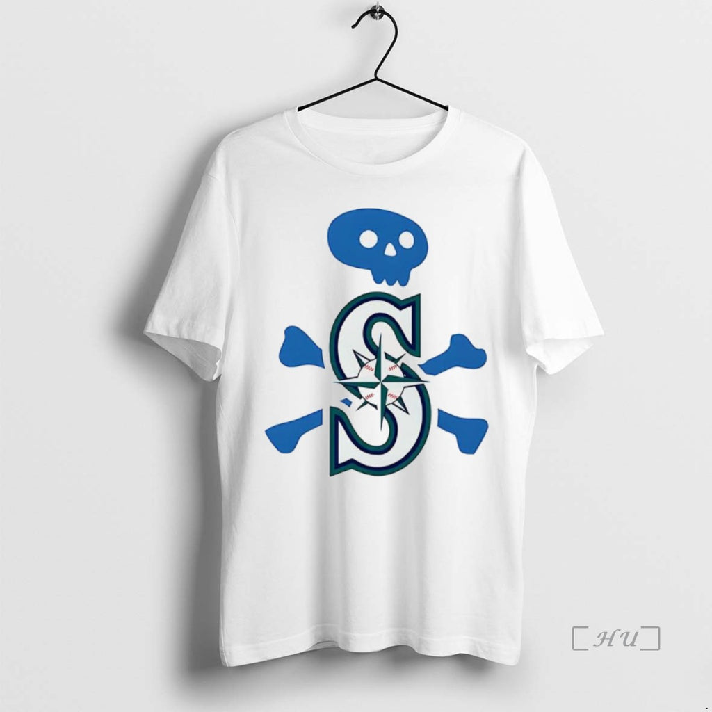 Officials Toronto Blue Jays Beat Seattle Mariners Mlb 2025 Skull And Crossbones T Shirt Sweater