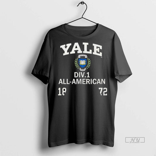 Officials Yale Div Premium Tee Shirt Sweater