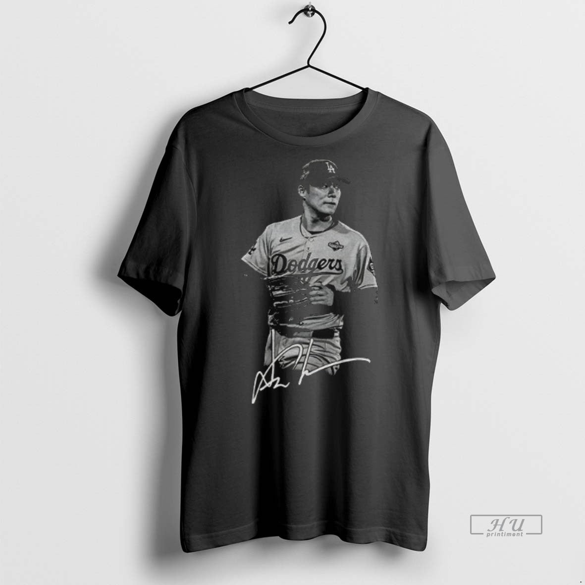 Officials Yoshinobu Yamamoto Los Angeles Dodgers Mlb World Series Champions Signature Premium Tee Shirt Sweater