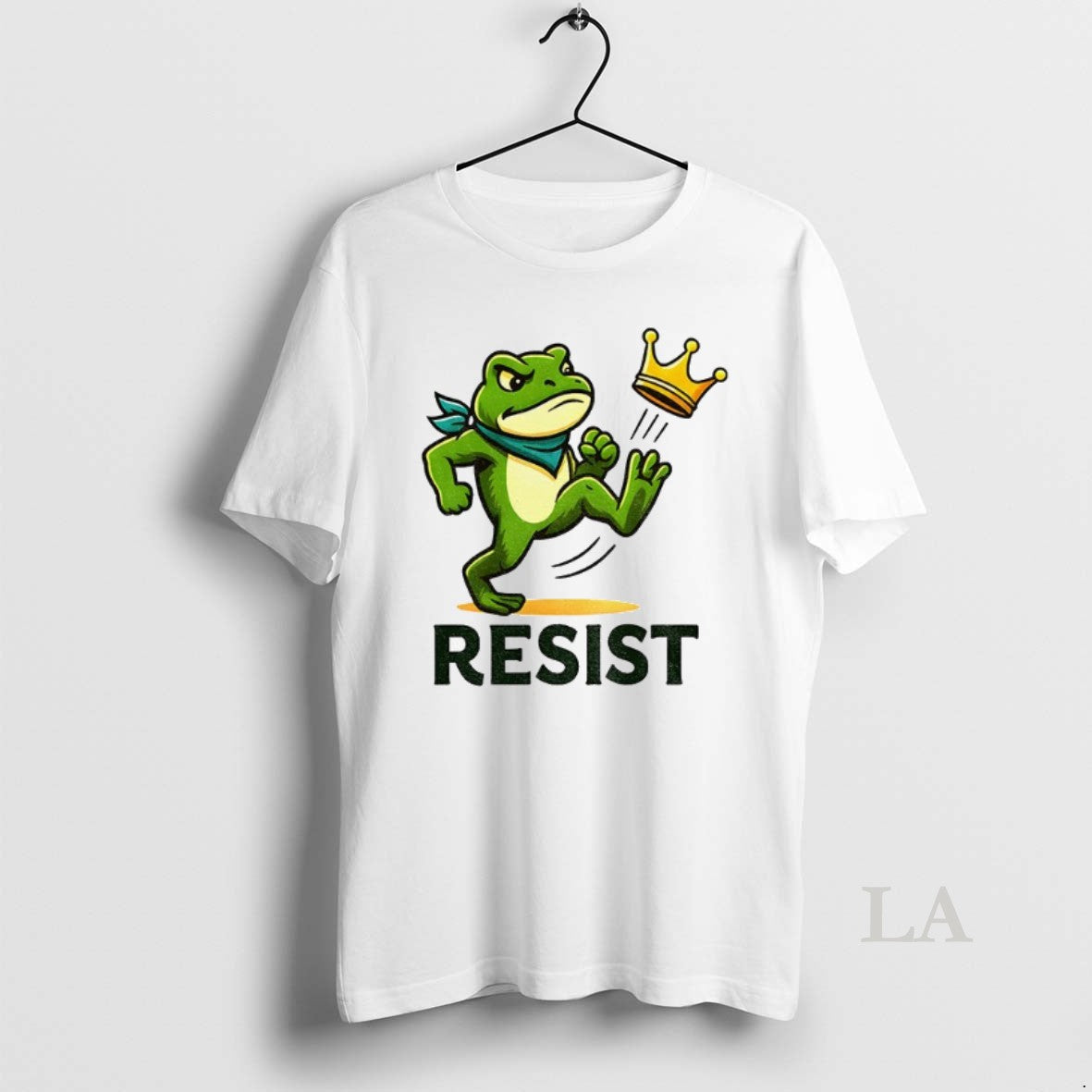 Original Funny Frog Kicks Crown Resist No Kings Water Bottle And Journal