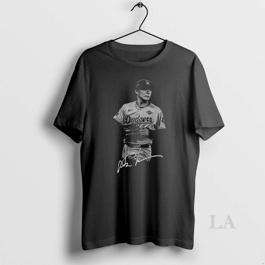 Original Yoshinobu Yamamoto Los Angeles Dodgers Mlb World Series Champions Signature