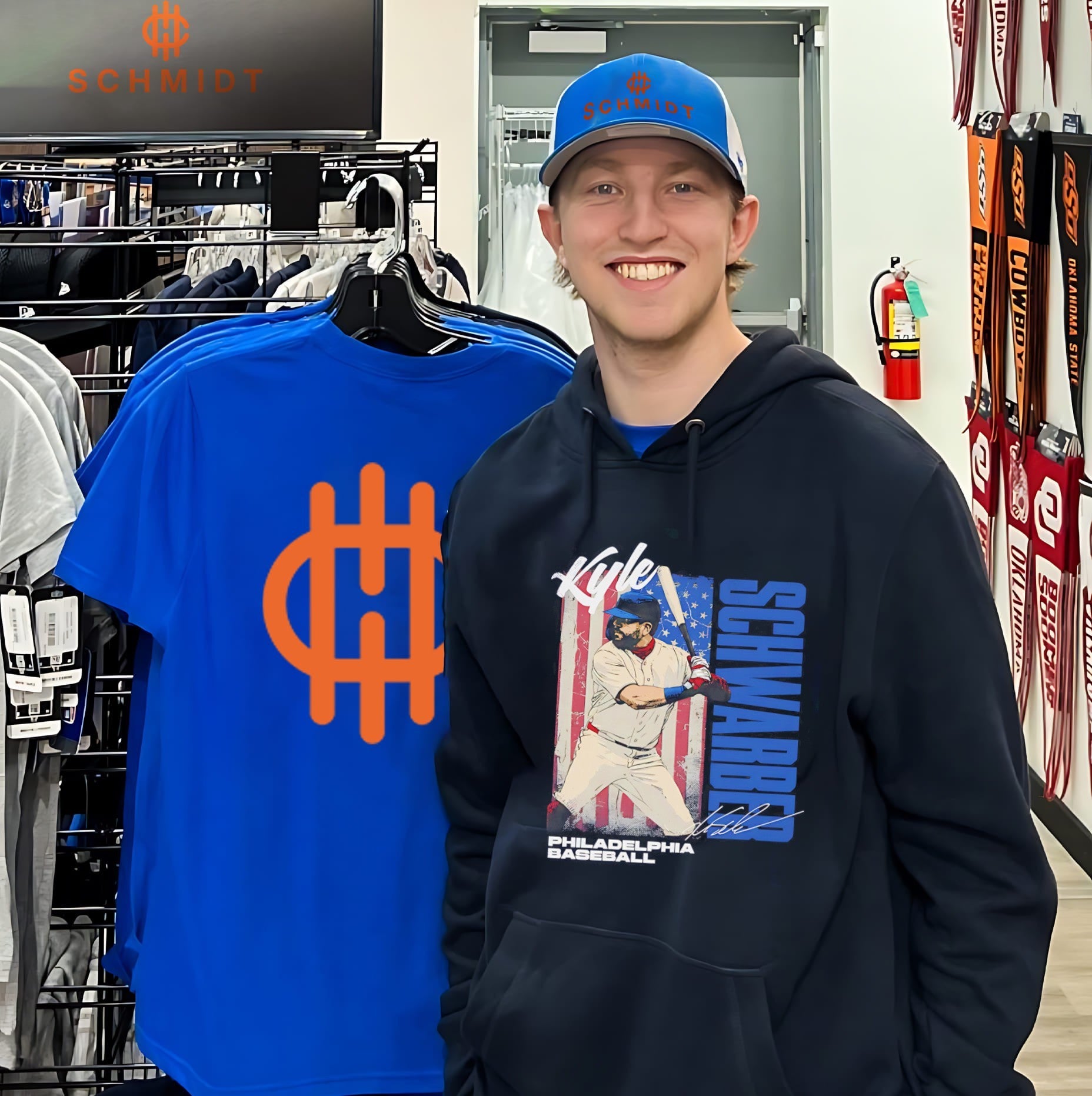 Philadelphia Baseball Kyle Schwarber signature shirt