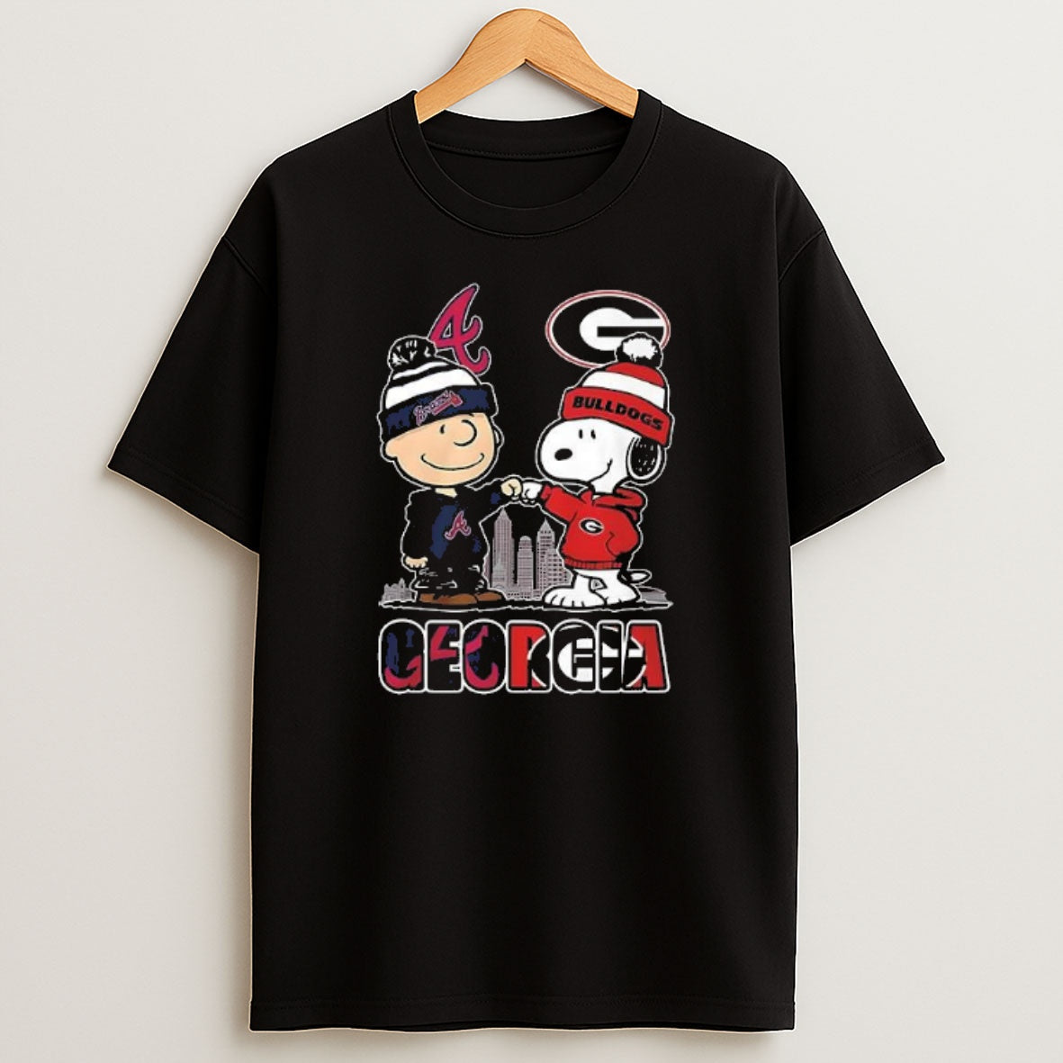 Premium Atlanta Braves Georgia Bulldogs Merry Peanuts Christmas 2025 Sweatshirt Tee
