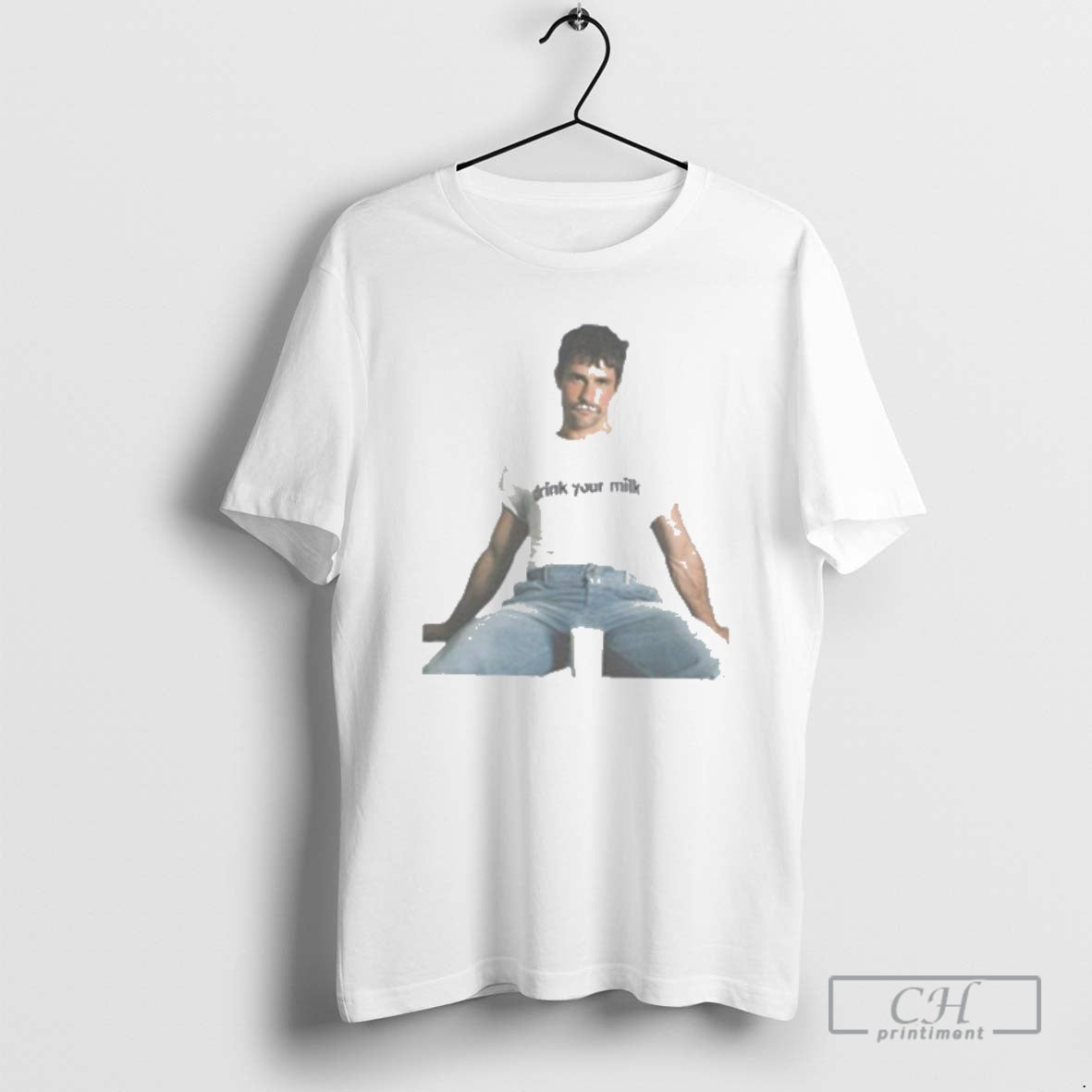 Premium Drink Your Milk Jonathan Bailey Photo Shirt Sweater