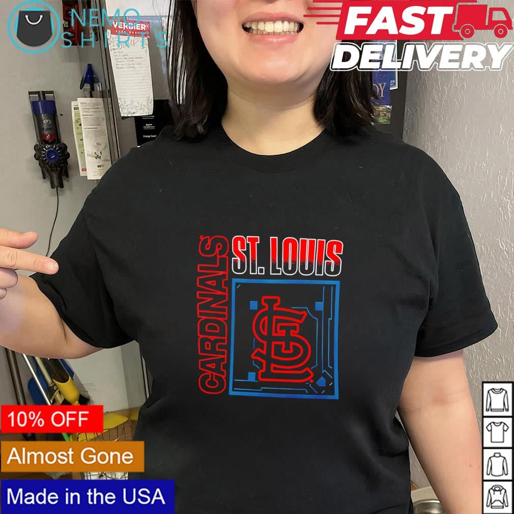 St. Louis Cardinals bordered graphic logo shirt