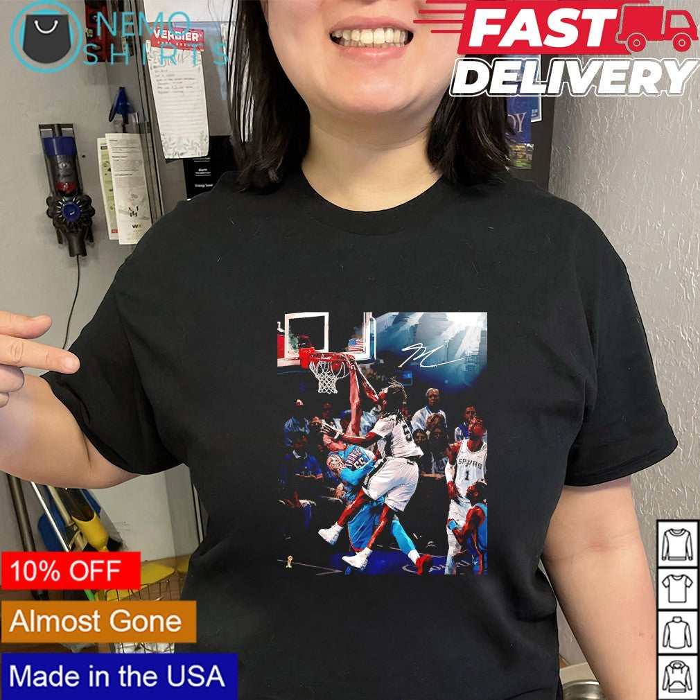 Stephon Castle San Antonio Spurs over Oklahoma City Thunder center Isaiah Hartenstein shirt