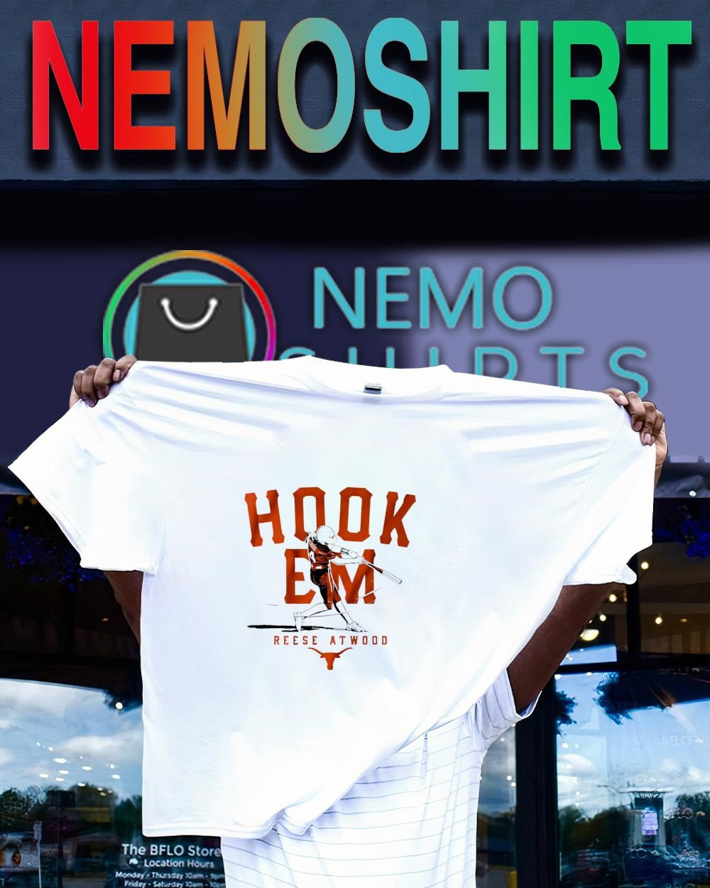 Texas Longhorns player Reese Atwood hook ’em shirt