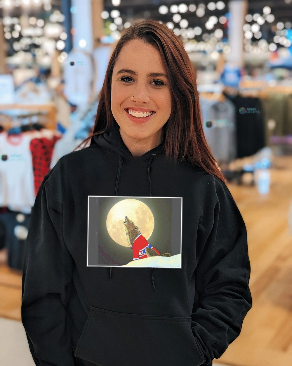 Wolf Montreal Canadiens howling at a full moon shirt