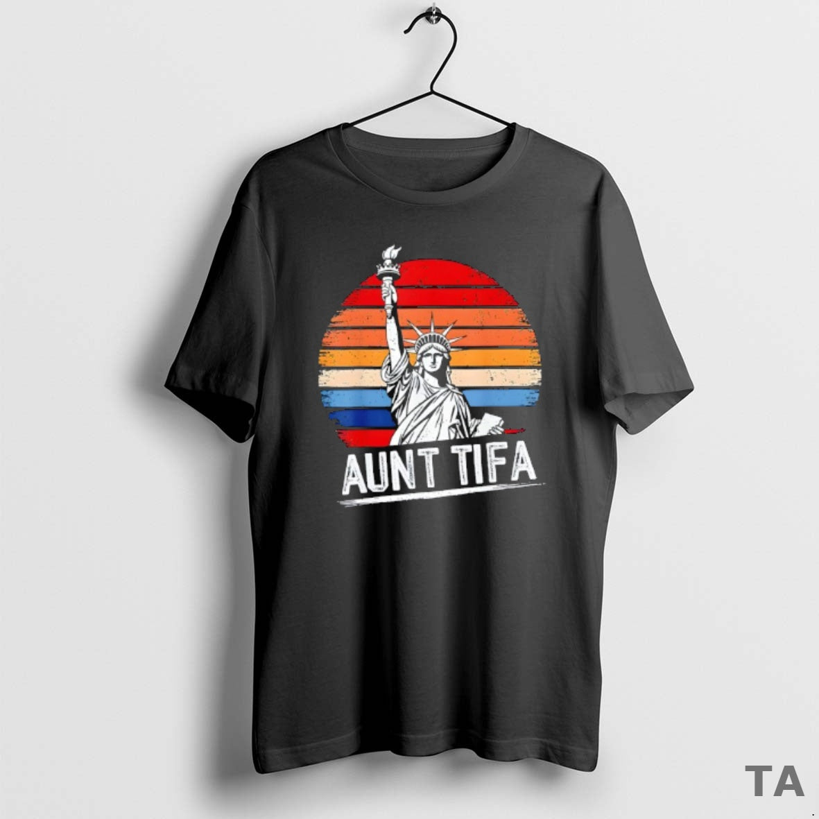 Top Aunt Tifa Statue Of Liberty Vintage T Shirt Sweater