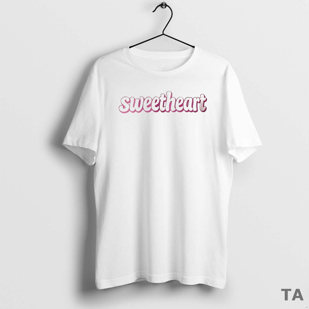 Top Cameron Barnes 9 Sweetheart T Shirt Sweater