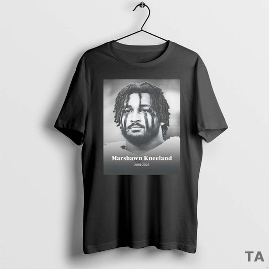 Top Dallas Cowboys Defensive End Marshawn Kneeland 2001 2025 T Shirt Sweater