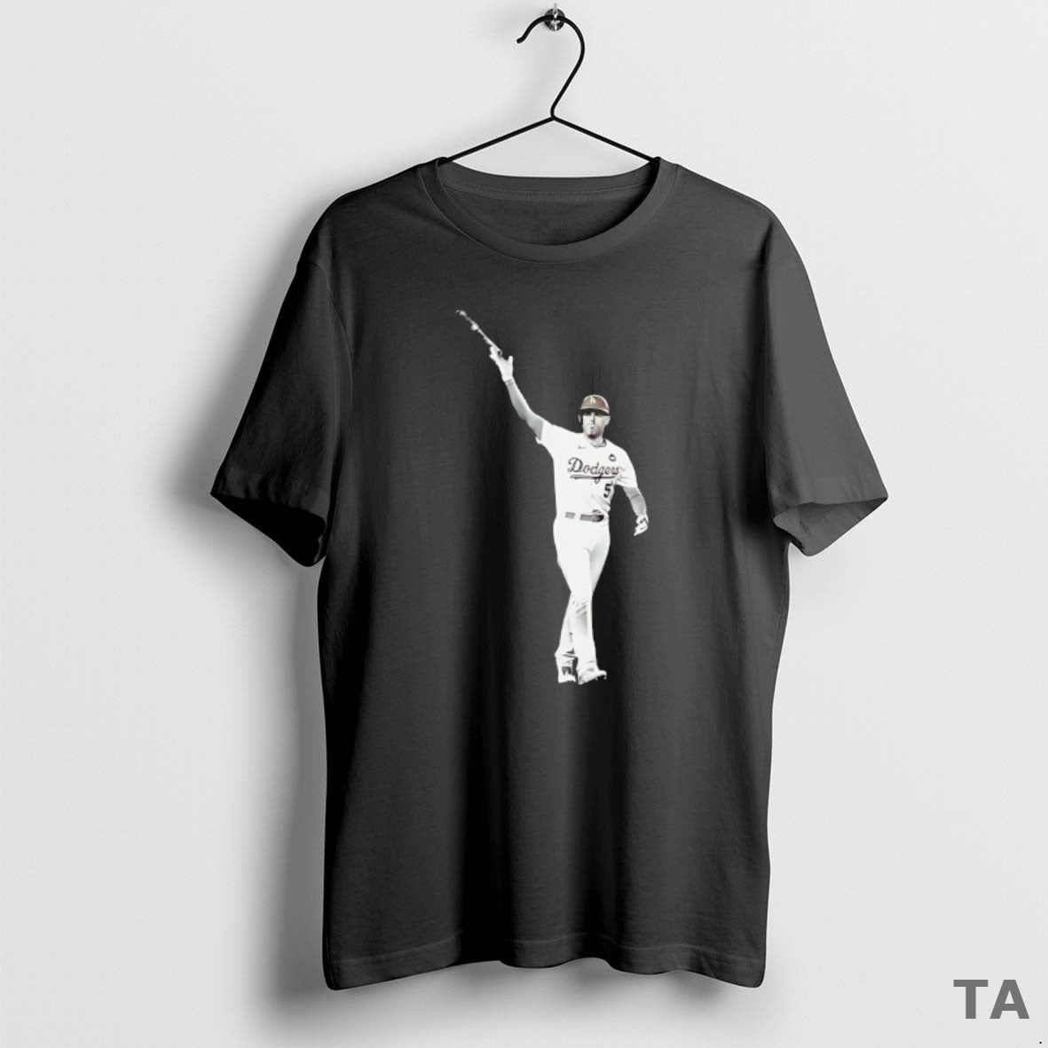 Top Kike Hernandez Los Angeles Dodgers Home Run Celebration T Shirt Sweater