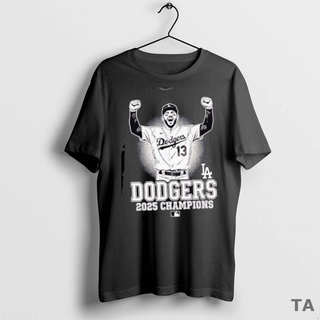 Top Los Angeles Dodgers Max Muncy 2025 World Series Champions T Shirt Sweater