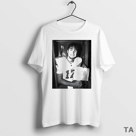 Top North Texas Drew Mestemaker 608 B And W Circle T Shirt Sweater
