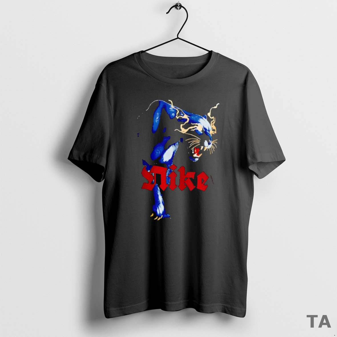 Top Premium Panther Sports Art T Shirt Sweater
